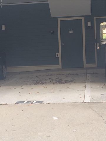 435 E Freemason St Apt 3A, Norfolk, VA 23510