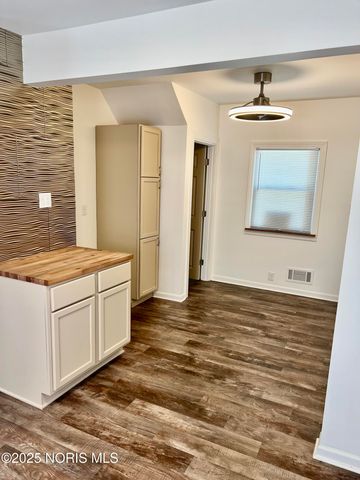 541 Oakdale Avenue, Toledo, OH 43605