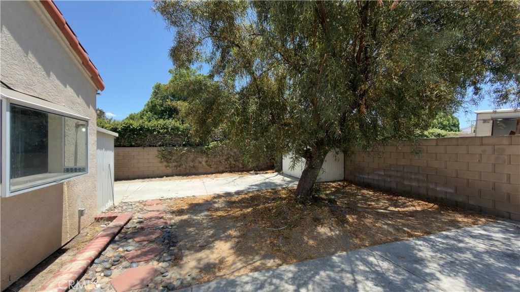 Image 23 of property listing at 42115 Shadow Lane, Hemet, CA 92544