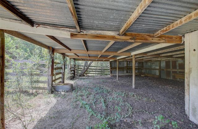 5715 State Highway 159, La Grange, TX 78945