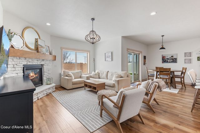 15136 N Pristine CIR, Rathdrum, ID 83858