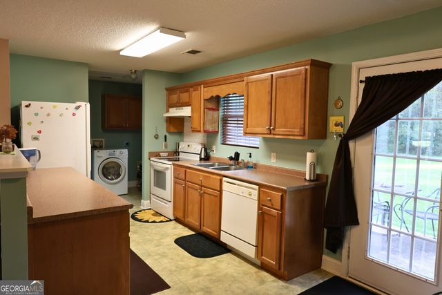 1314 Leefield Station Road, Brooklet, GA 30415