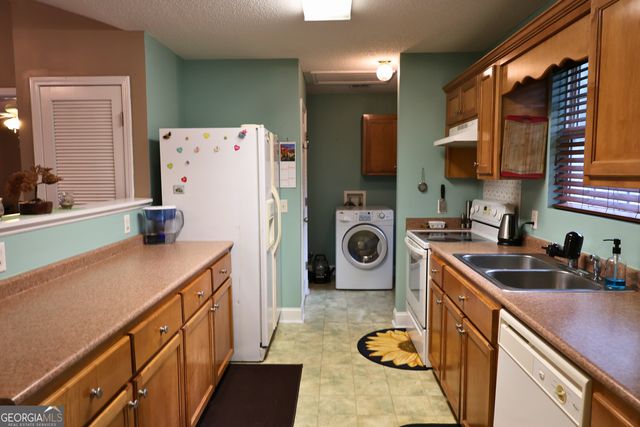 1314 Leefield Station Road, Brooklet, GA 30415