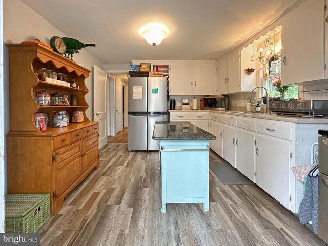 117 ROUTE 31 S, Pennington, NJ 08534