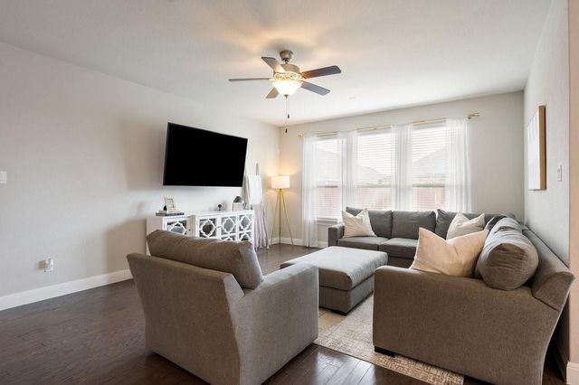 17305 Lathrop Ave, Pflugerville, TX 78660