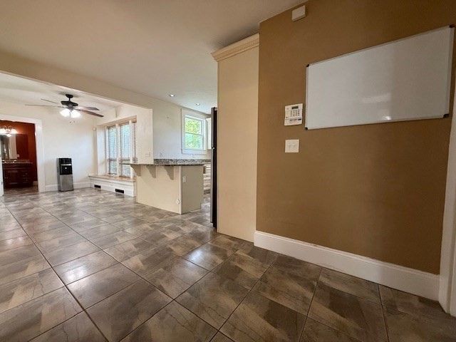 203 North Ave, Rockland, MA 02370