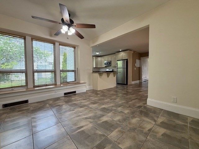 203 North Ave, Rockland, MA 02370