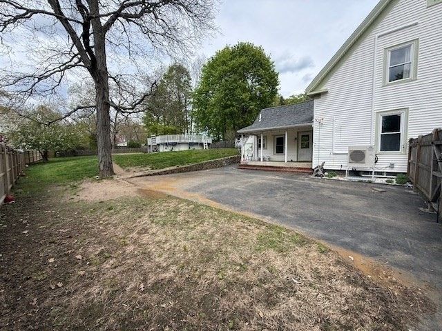 203 North Ave, Rockland, MA 02370