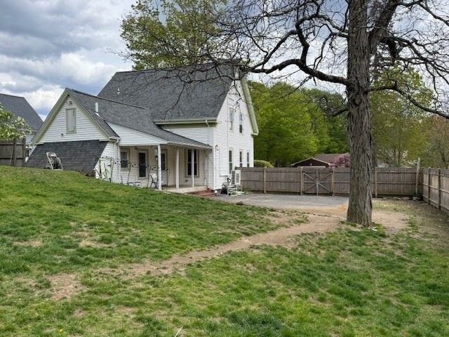 203 North Ave, Rockland, MA 02370