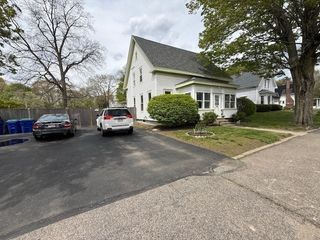 203 North Ave, Rockland, MA 02370
