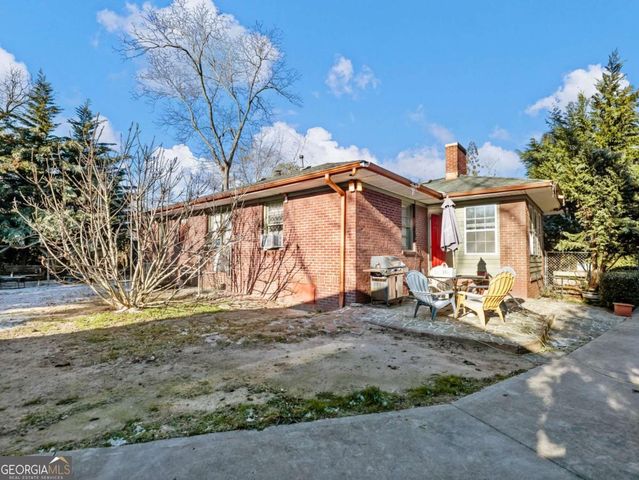 127 N Center Street, Winder, GA 30680