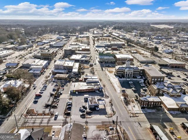 127 N Center Street, Winder, GA 30680