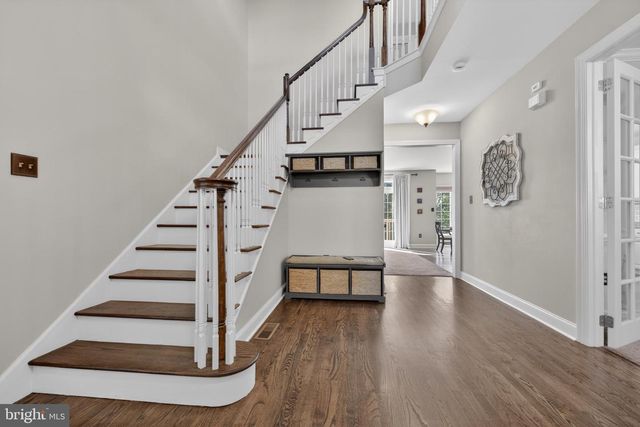 421 WAYNEBROOK DR, Chester Springs, PA 19425