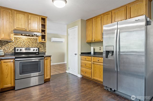 20710 128th Avenue Ct E, Graham, WA 98338