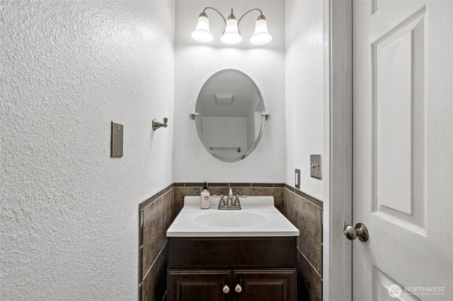 20710 128th Avenue Ct E, Graham, WA 98338