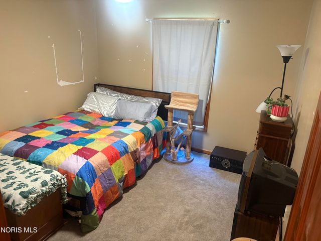 7710 Wellsbury Drive, Waterville, OH 43566