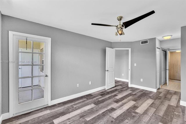 2871 N Oakland Forest Dr 204, Oakland Park, FL 33309