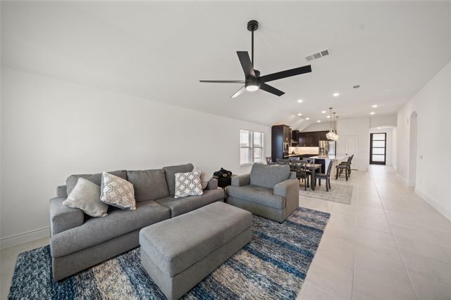 14506 Clementine Hall Drive, Conroe, TX 77302