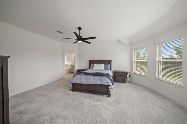 14506 Clementine Hall Drive, Conroe, TX 77302