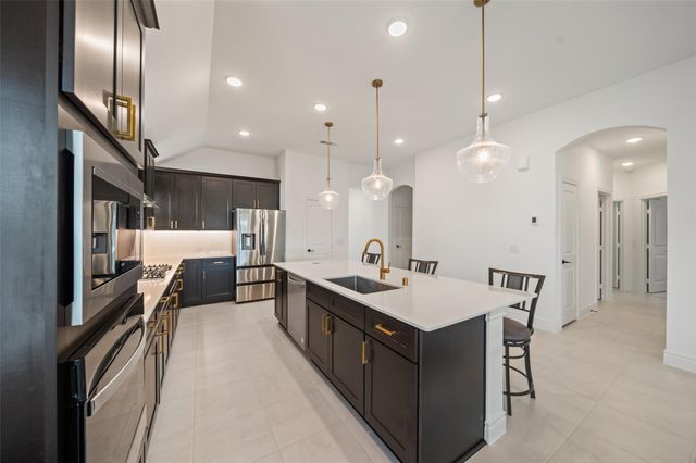 14506 Clementine Hall Drive, Conroe, TX 77302