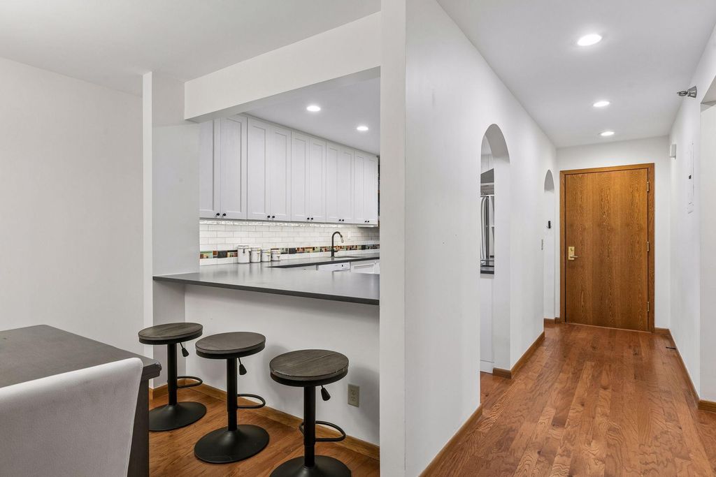 1666 Coffman Street 127, Falcon Heights, MN 55108 — photo 5