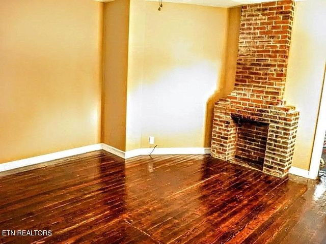 828 Mulberry St, Loudon, TN 37774