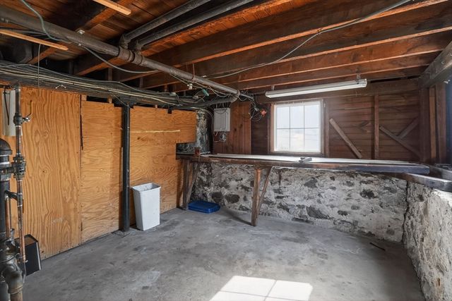 273 Front St, Weymouth, MA 02188