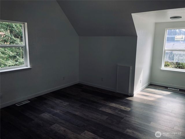 8624 Oxford Drive SE, Lacey, WA 98503