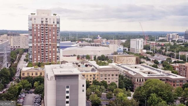 300 Peachtree Street NE 17H, Atlanta, GA 30332