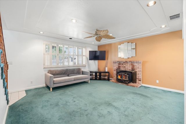 6012 Windlass Ct, Citrus Heights, CA 95621
