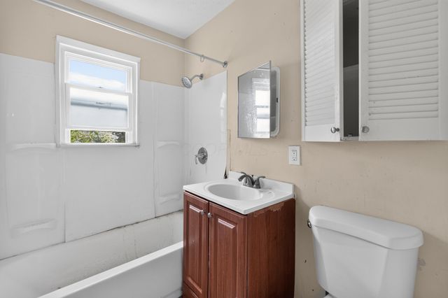 1927 Gault Street, Columbus, OH 43205