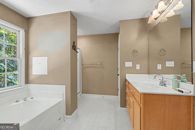 4065 Jamaica Court, Jonesboro, GA 30236