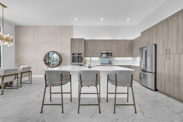 9651 Spruce Woods Drive, Boynton Beach, FL 33473