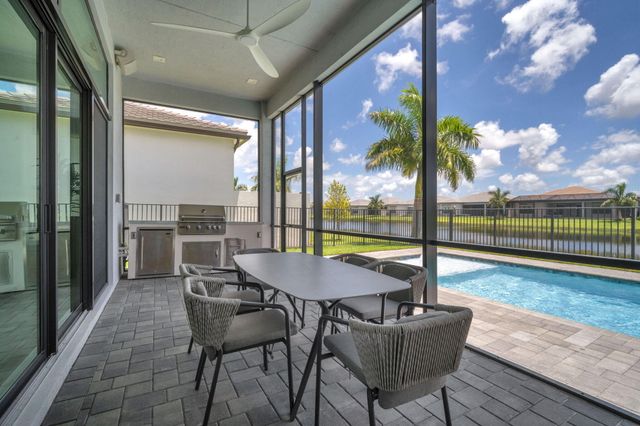 9651 Spruce Woods Drive, Boynton Beach, FL 33473