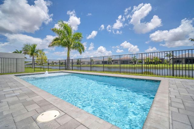 9651 Spruce Woods Drive, Boynton Beach, FL 33473