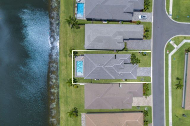 9651 Spruce Woods Drive, Boynton Beach, FL 33473