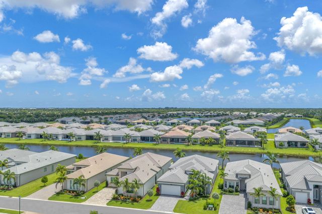9651 Spruce Woods Drive, Boynton Beach, FL 33473