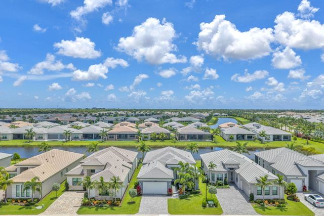 9651 Spruce Woods Drive, Boynton Beach, FL 33473