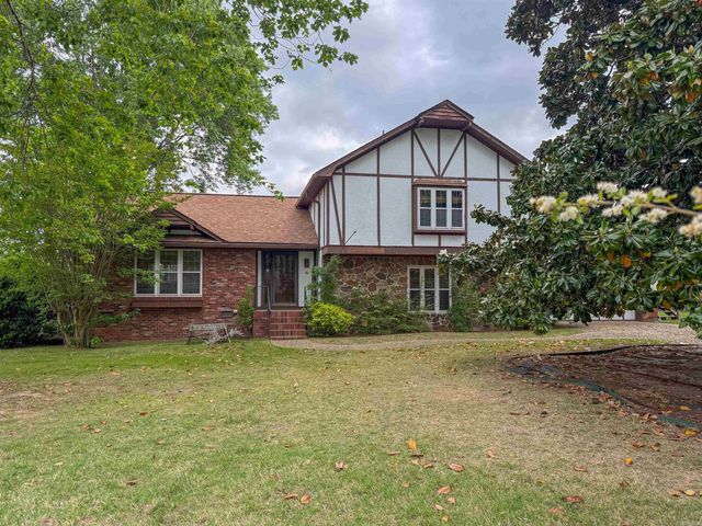 5102 Madison Ave, Jacksonville, AR 72076