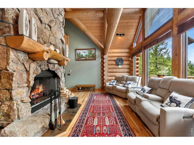 1490 Hummingbird Dr, Estes Park, CO 80517