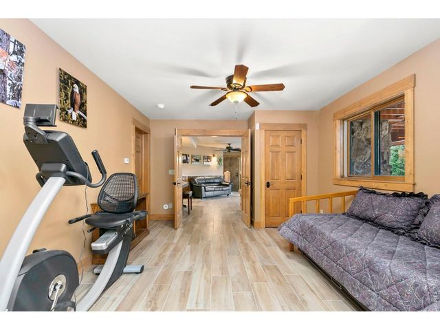 1490 Hummingbird Dr, Estes Park, CO 80517