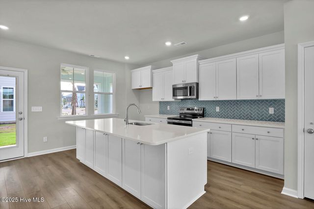 3044 Coastal Dream Way, Leland, NC 28451