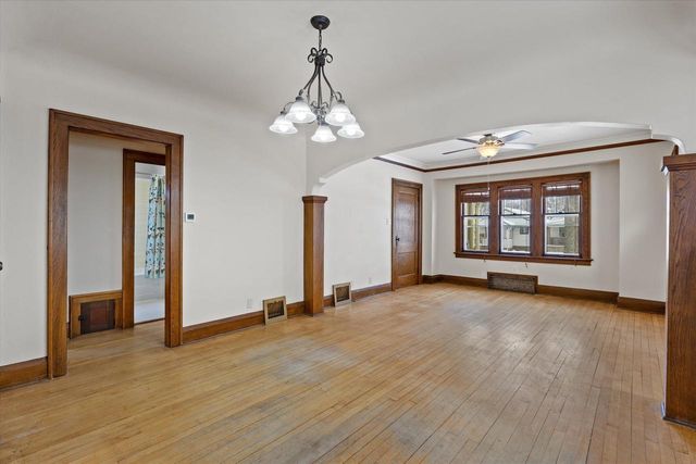 413 S 69th STREET, Milwaukee, WI 53214