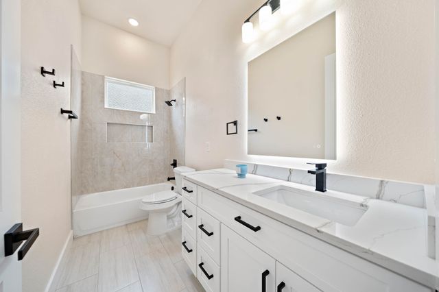 19071 White Bluff Drive, Whitney, TX 76692