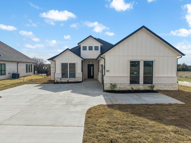 19071 White Bluff Drive, Whitney, TX 76692