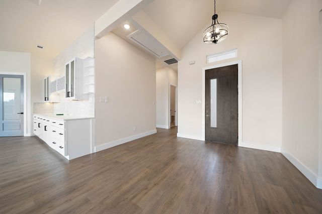 19071 White Bluff Drive, Whitney, TX 76692