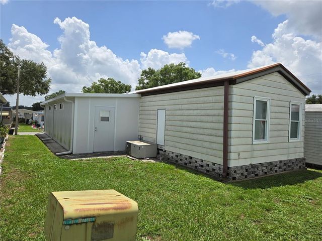 6311 BALMY LANE, Zephyrhills, FL 33542