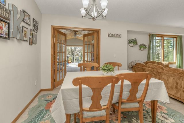 1252 Otter Ridge Road, White Bear Lake, MN 55110