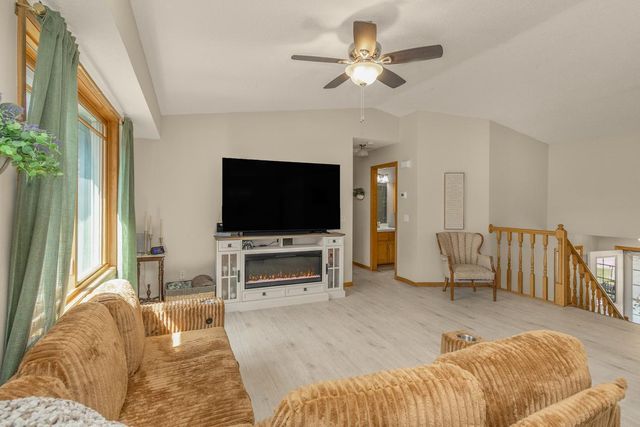 1252 Otter Ridge Road, White Bear Lake, MN 55110