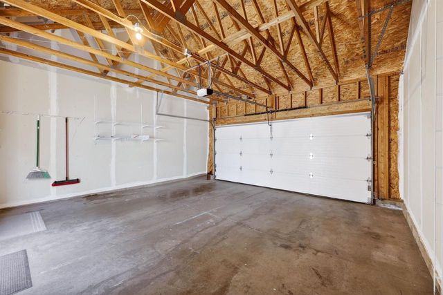 429 E Linnerud Drive, Sun Prairie, WI 53590